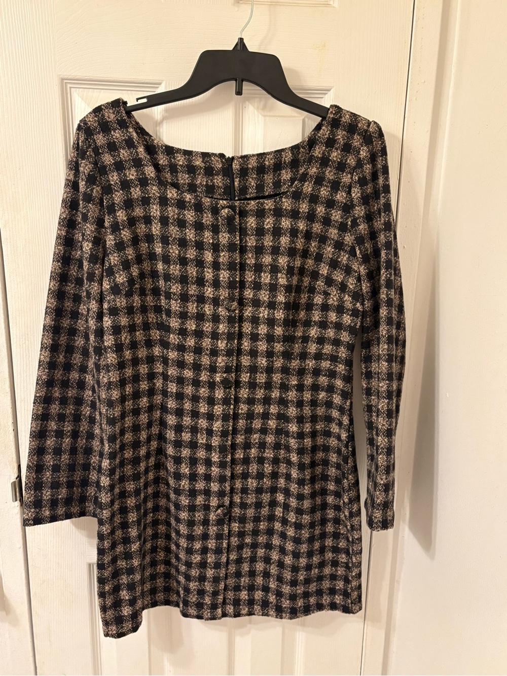Plaid Long-Sleeve Dress in Black and Brown